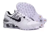 running chaussures nike shox avenue leather rival4 white silver